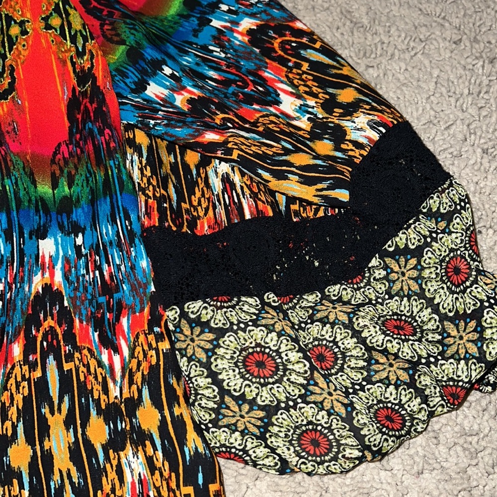 Colorful top - Picture 2 of 4